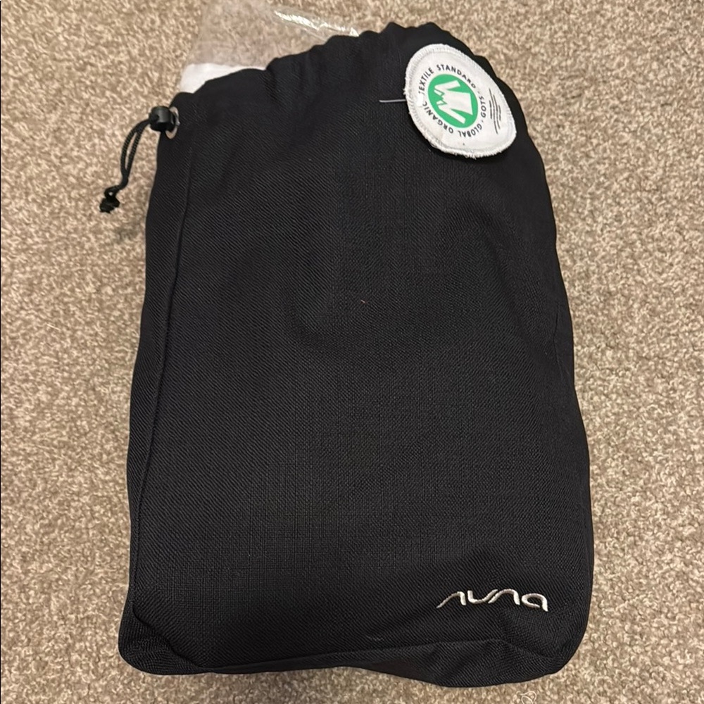 Nuna Black Kids Travel Bag